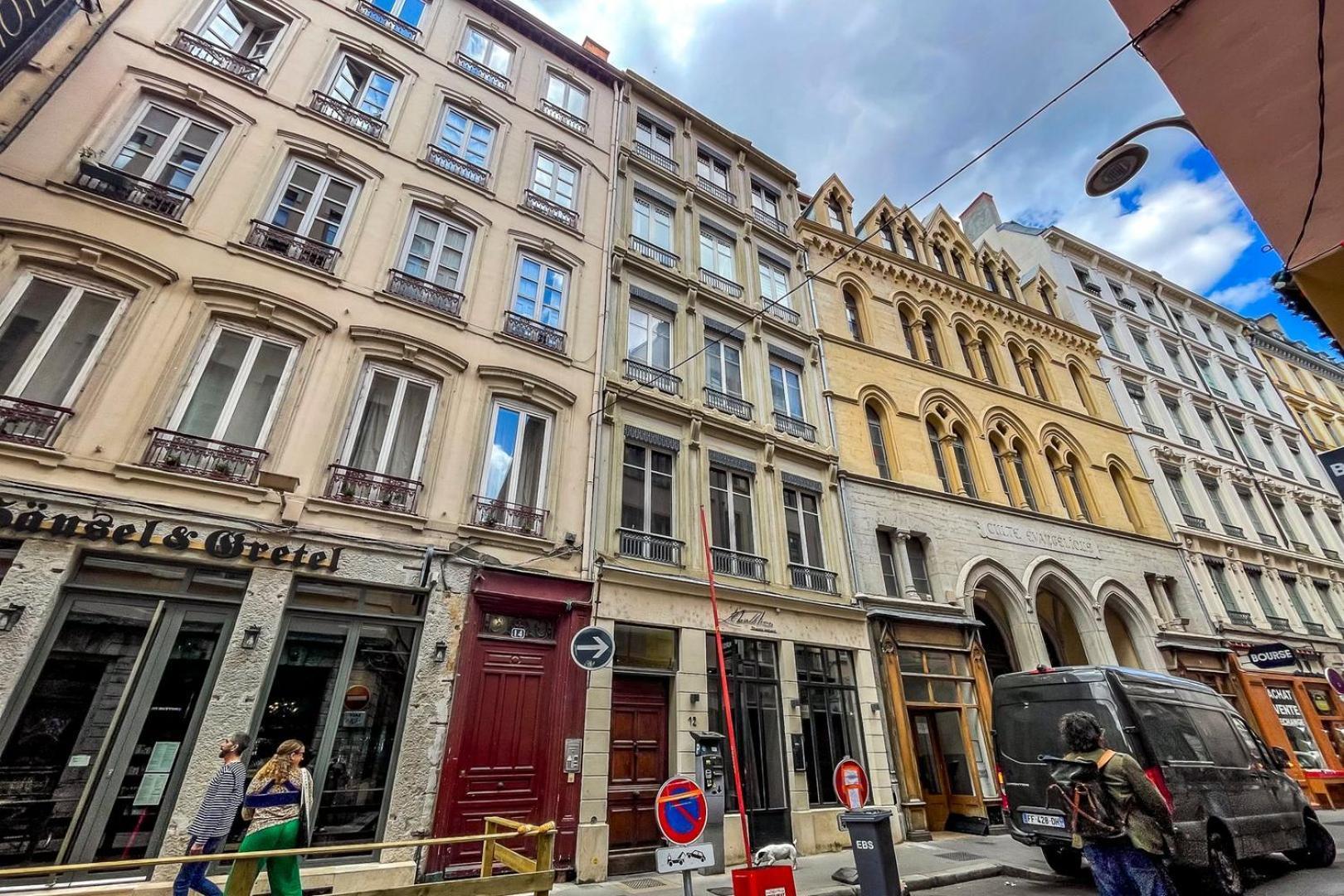 Le Centrale Ail Lyon Exterior photo